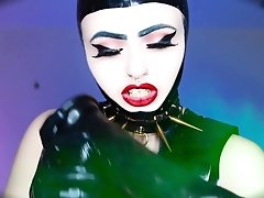 Empress Poison – Cum Mouth Fucker Catwoman