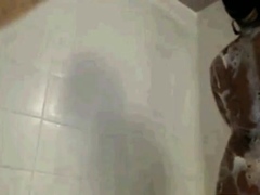 Big Booty Girl In The Shower