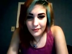 Girl with dyed hair plays with her nice pussy in webcam solo clip