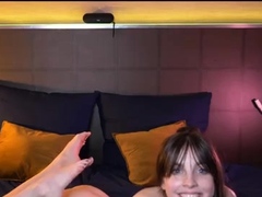Amateur Webcam Teen Masturbating