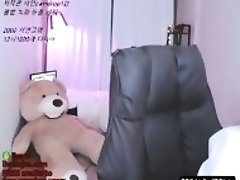 Sexy Korean babe webcam teasing
