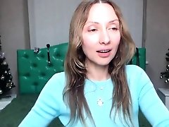 Busty Ukrainian MILF posing in panties on webcam show