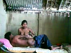 Desi indian couple fuck in home full hidden cam sex scandal