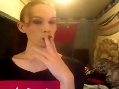 This sex-crazy webcam babe smokes passionately and turn me on