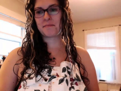Amateur Mature MILF Striptease On Webcam