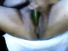 Anonymous disgusting bitch pleases her loose twat with vegetable