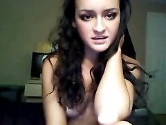 Breath taking brunette webcam vixen harshly fingers her muff