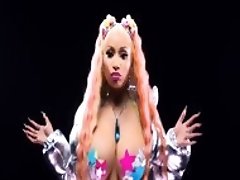 Nicki Minaj big tits bouncing