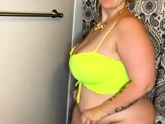Beautiful blonde bbw free pussy webcam show in private