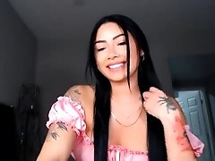 Brunette Solo Webcam Masturbation