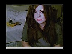 Very sexy teen posing in front of her webcam.