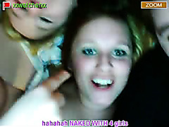 4 teen girls showing tits in webcam