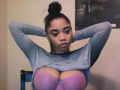 Ebony Fucks Her Creamy Squirting Pussy And Anal On Webcam