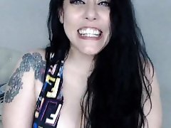 Brunette flashing big boobs on cam