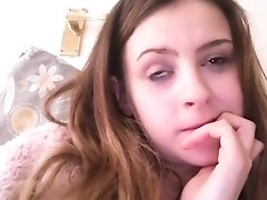 Hot Chinese teen live pussy masturbate