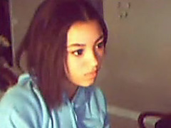 Webcamz Archive - Dilettante  immature Angel Playing On Web Camera