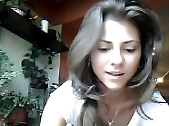 Beautiful amateur babe strips seductively on webcam