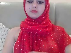 Arab Teen In Red Hijab Exposes Her Pretty Breasts On Webcam