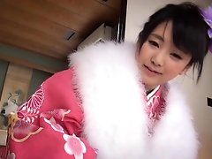 Kimono Lady Tsuna Kimura is a real japanese beauty
