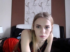 Small boobs blonde Chloe Lynn masturbates solo