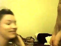 Raven haired slutty amateur girlie gives her boyfriend BJ on webcam