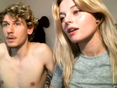 Amatuer couple webcam