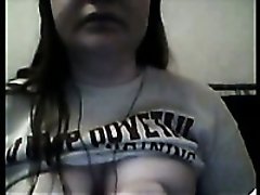 Webcam solo with an ugly chubby brunette showing her tits