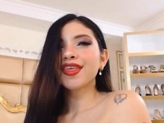 Hot Latina Masturbating And Cumming