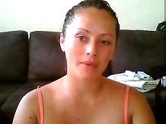 Beautiful amateur blonde lady on webcam thinking of flashing some