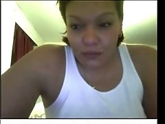 Chubby black chick masturbating on webcam video and chatting with me