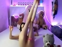 Cute 18 Year Old French Babe Masturbates on Webcam